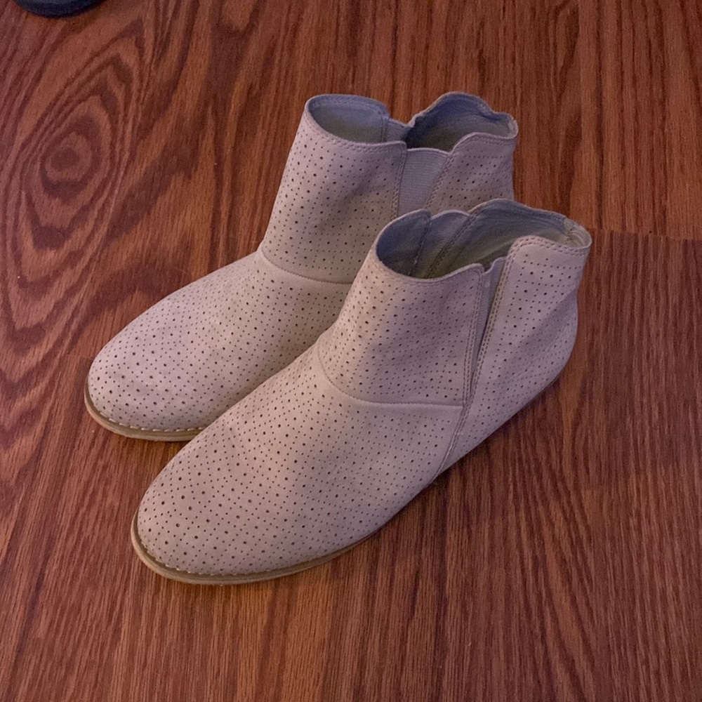 Leather tan boots, size 7 1/2